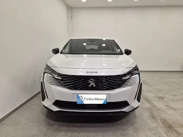 Usata Peugeot 3008 131 CV (96 kW) 2024 Bianco SUV