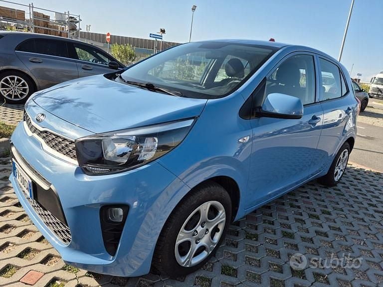 Usata Kia Picanto 2019 Blu Utilitaria