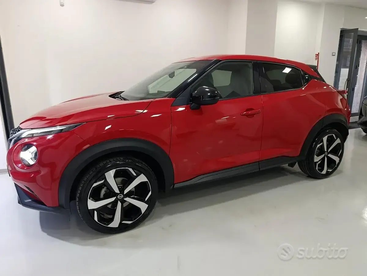 Usata Nissan Juke N-Connecta 114 CV (83 kW) 2022 Rosso SUV