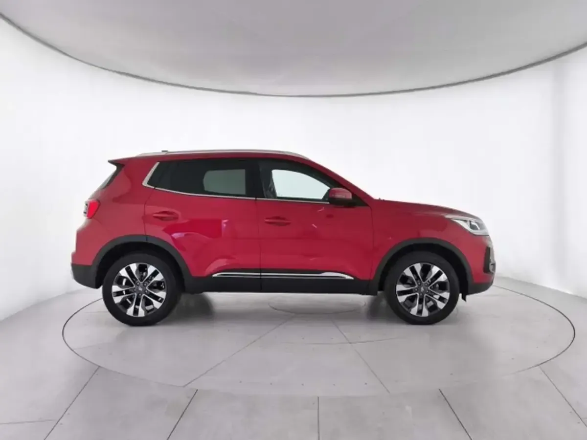 Second-hand DR DR 5.0 117 CP (86 kW) 2023 Roșu SUV