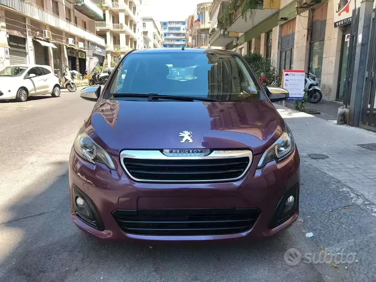 Usata Peugeot 108 Allure 69 CV (50 kW) 2016 Viola Berlina