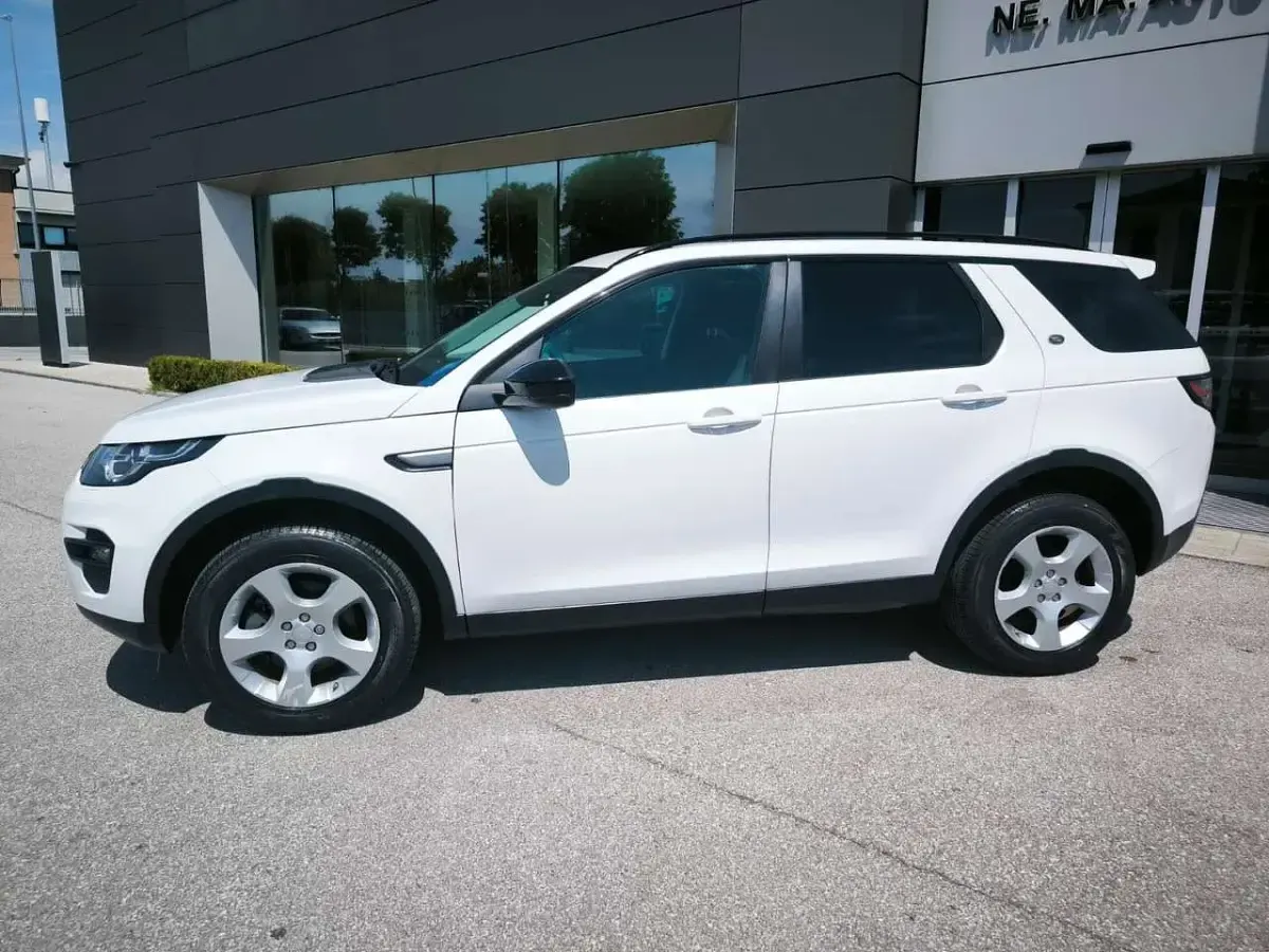 Usata Land Rover Discovery Sport HSE Luxury 150 CV (110 kW) 2018 Bianco SUV