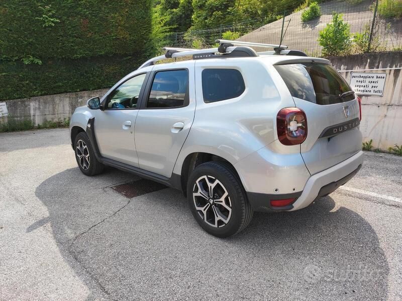 Usata Dacia Duster 101 CV (74 kW) 2021 Grigio SUV