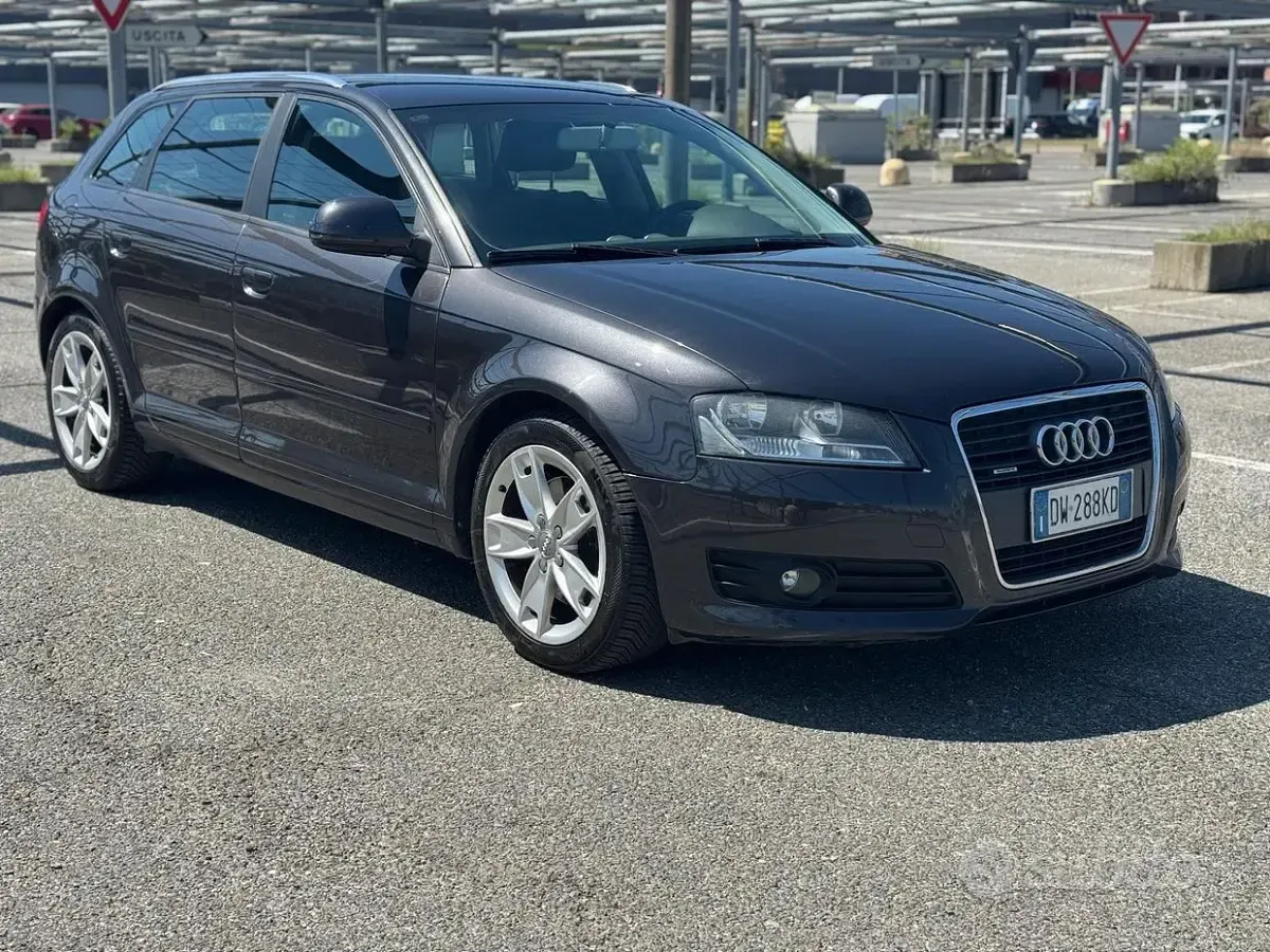 Usata Audi A3 Ambition 170 CV (125 kW) 2009 Grigio Utilitaria