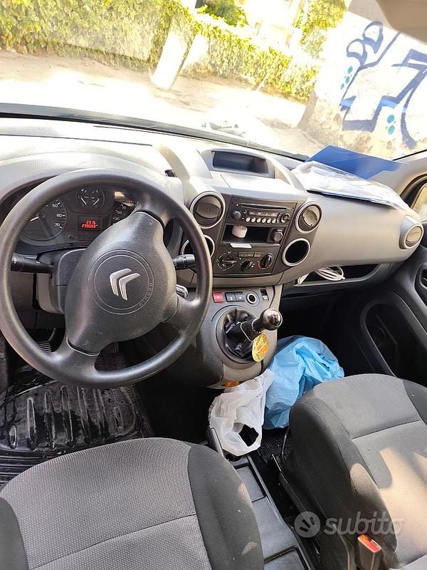 Usata Citroën Berlingo 75 CV (55 kW) 2018 Bianco Monovolume