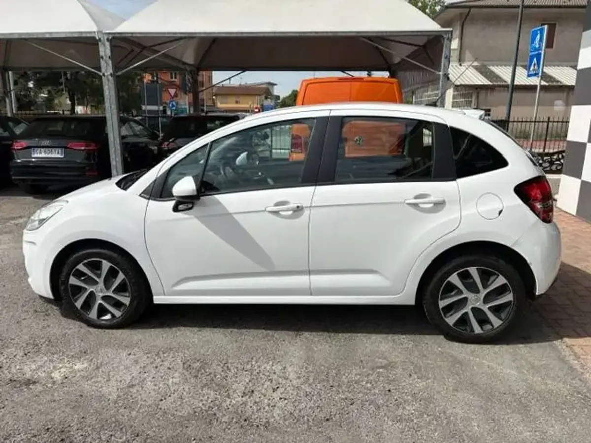 Usata Citroën C3 SELECTION 68 CV (50 kW) 2012 Bianco Berlina