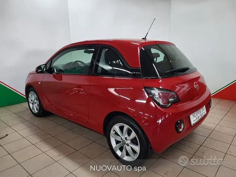 Usata Opel Adam Jam 87 CV (63 kW) 2016 Rosso Utilitaria