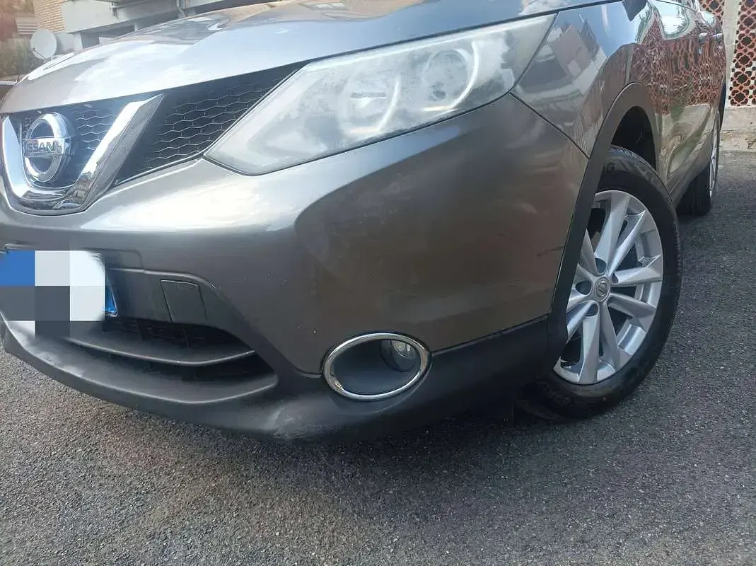 Usata Nissan Qashqai 110 CV (80 kW) 2017 Grigio SUV