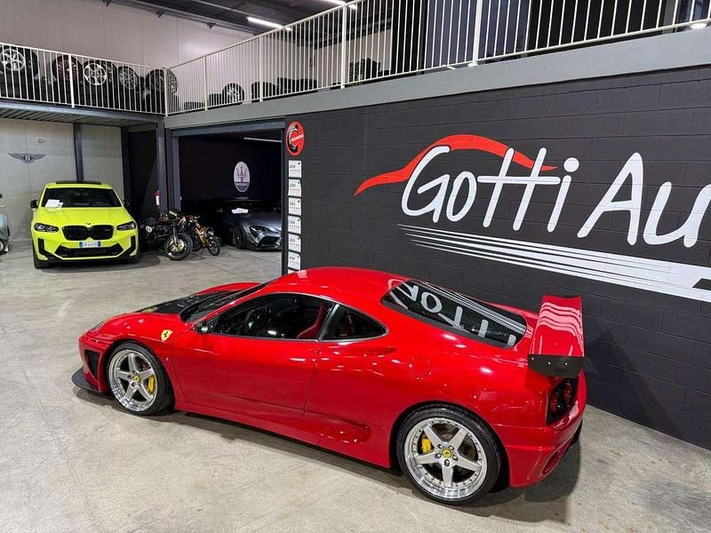 Usata Ferrari 360 400 CV (294 kW) 2001 Rosso Coupé