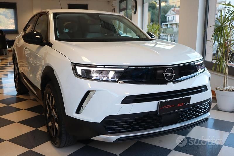 Usata Opel Mokka 136 CV (100 kW) 2023 Bianco SUV