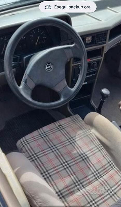 Usata Opel Kadett 1990 Utilitaria