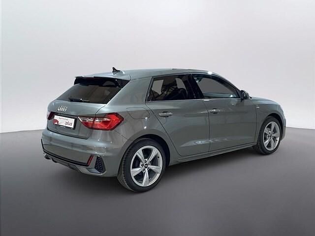 Usata Audi A1 Sportback S-Line 95 CV (69 kW) 2025 Grigio chronos metallizzato Utilitaria