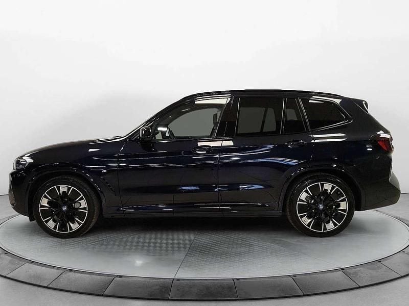 Usata BMW iX3 Impressive 108 kW (148 CV) 2024 Carbon black SUV