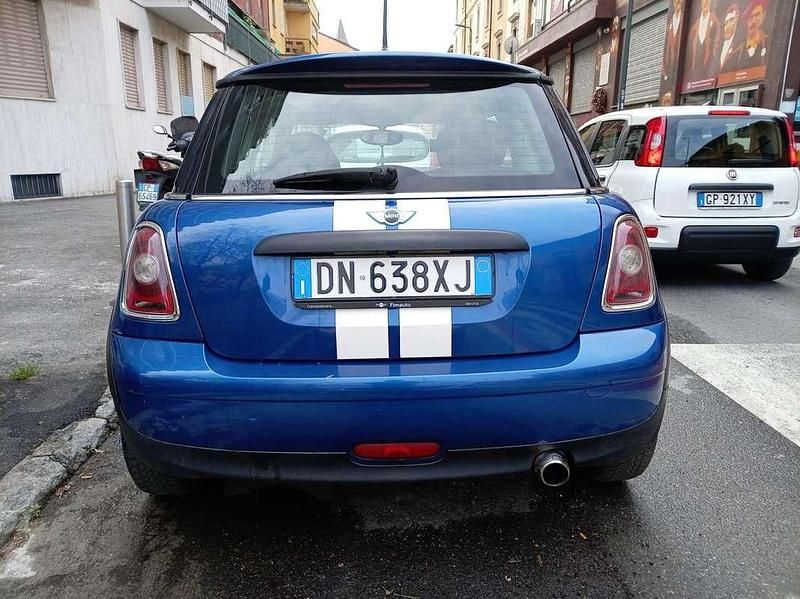 Begagnad Mini ONE 95 HK (69 kW) 2008 Halvkombi