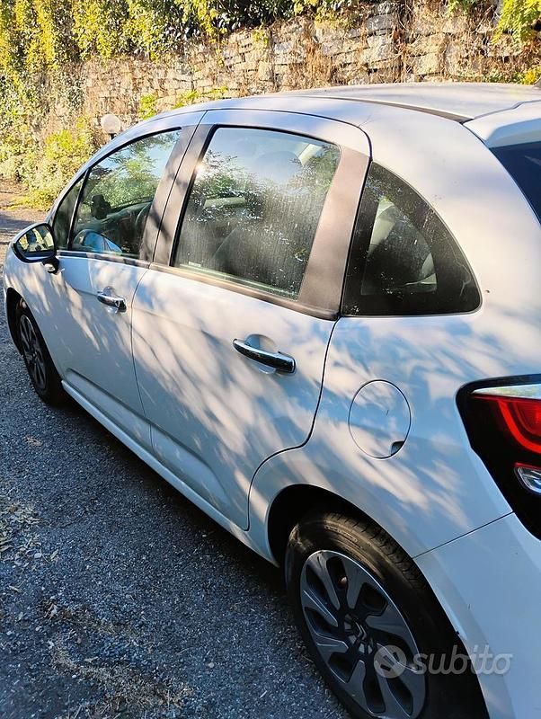 Usata Citroën C3 82 CV (60 kW) 2013 Bianco Utilitaria