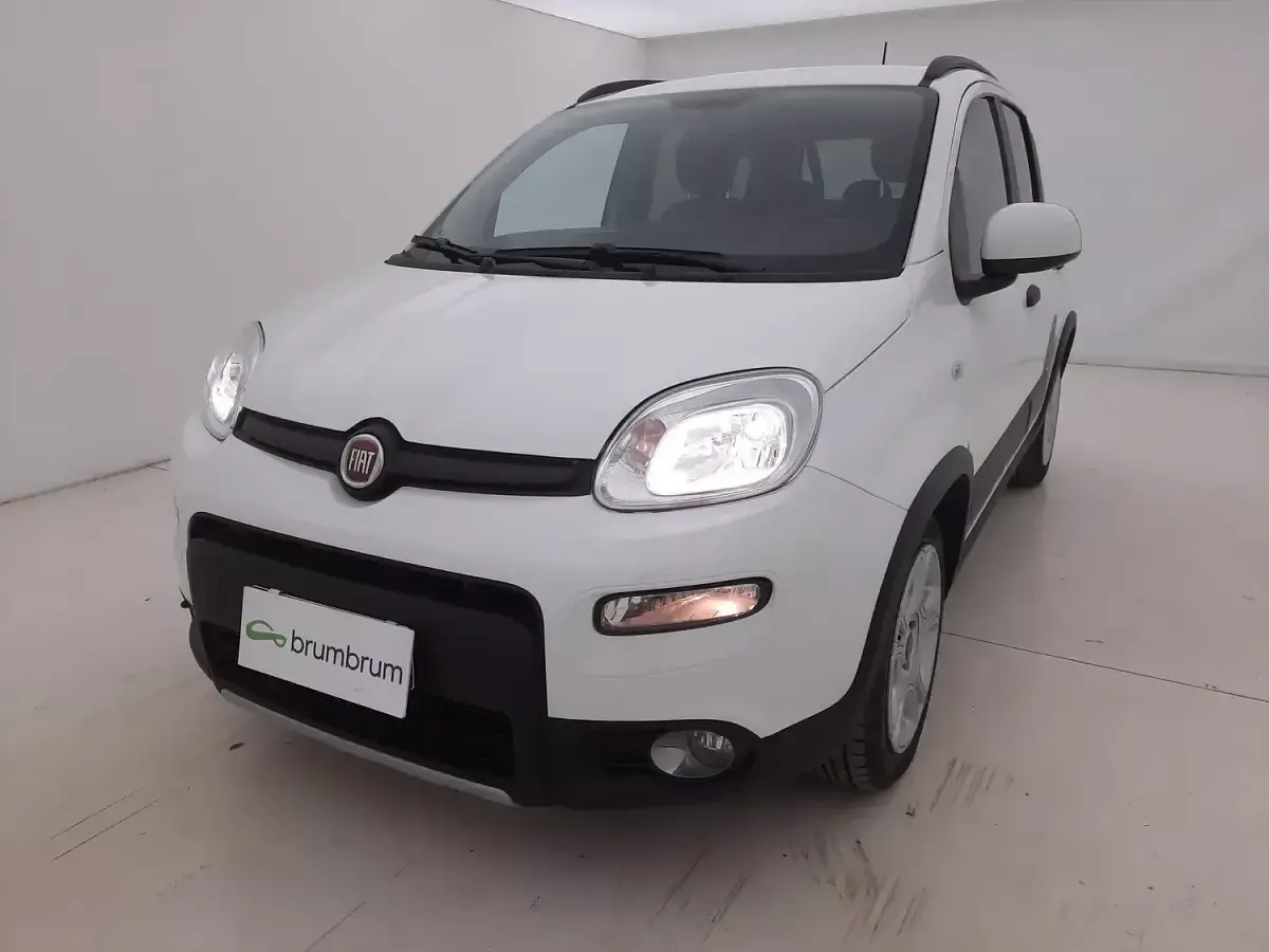 Usata Fiat Panda City Life 70 CV (51 kW) 2023 Biancobianco Utilitaria