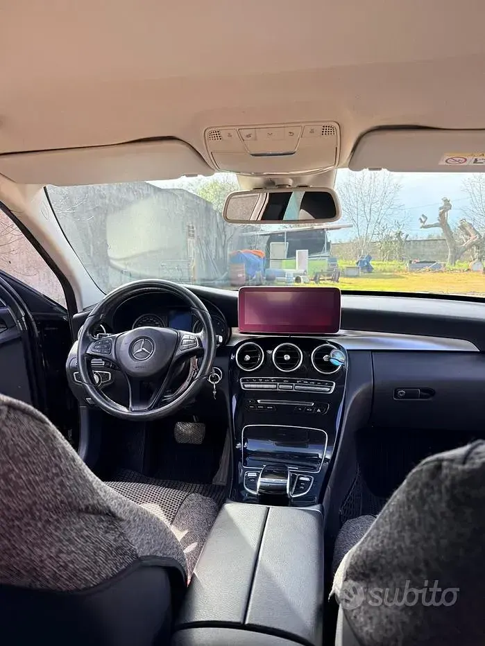 Usata Mercedes C220 170 CV (125 kW) 2014 Nero Berlina