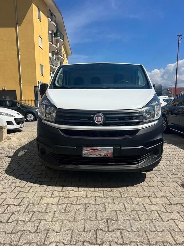 Bianco Usata 2019 Fiat Talento Monovolume | 10.600 € (Buon prezzo) - Immagine 1/4