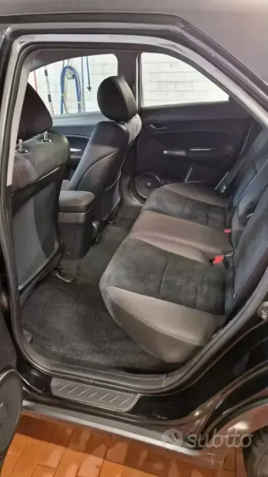 Usata Honda Civic Elegance 99 CV (72 kW) 2011 Nero Berlina