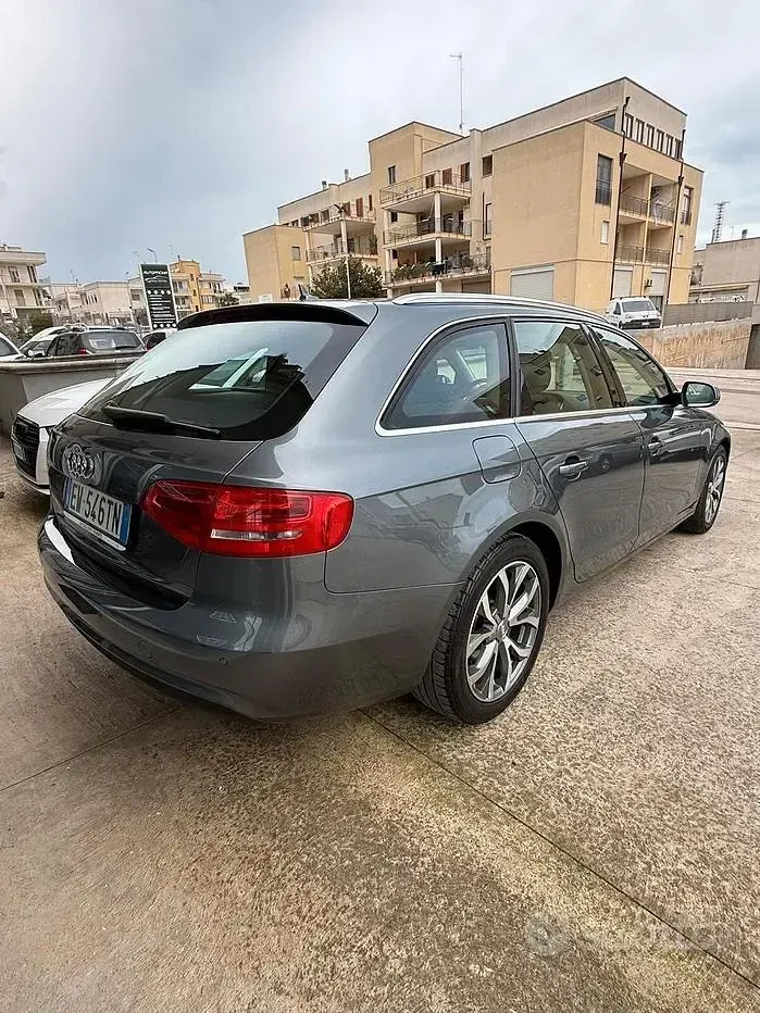 Usata Audi A4 Business 143 CV (105 kW) 2014 Grigio Station wagon