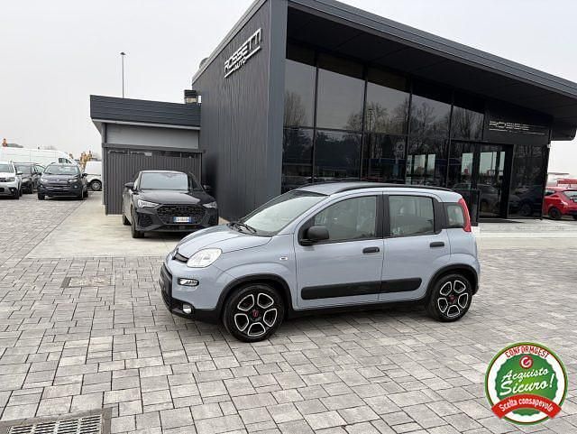 Usata Fiat Panda City Life 69 CV (50 kW) 2021 Grigio Berlina