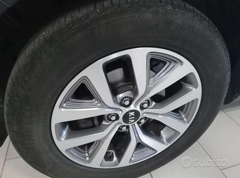 Usata Kia Sportage 135 CV (99 kW) 2015 Grigio SUV