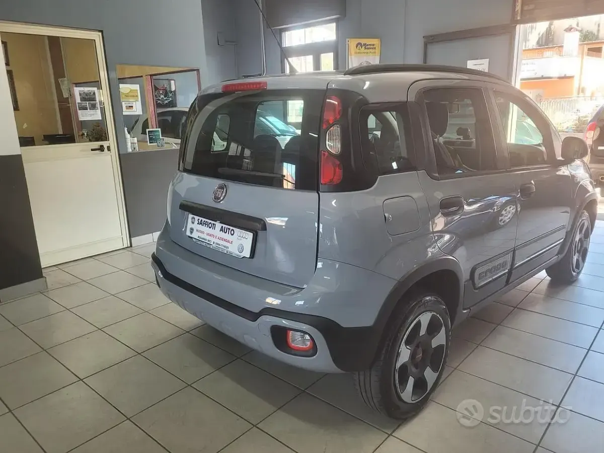 Usata Fiat Panda Cross Cross 95 CV (69 kW) 2018 Grigio Utilitaria
