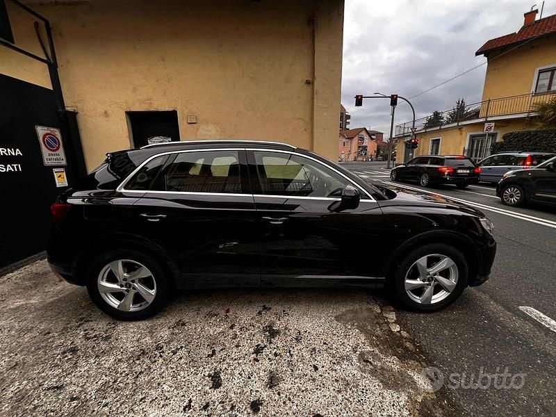Usata Audi Q3 Advanced 150 CV (110 kW) 2022 Nero SUV