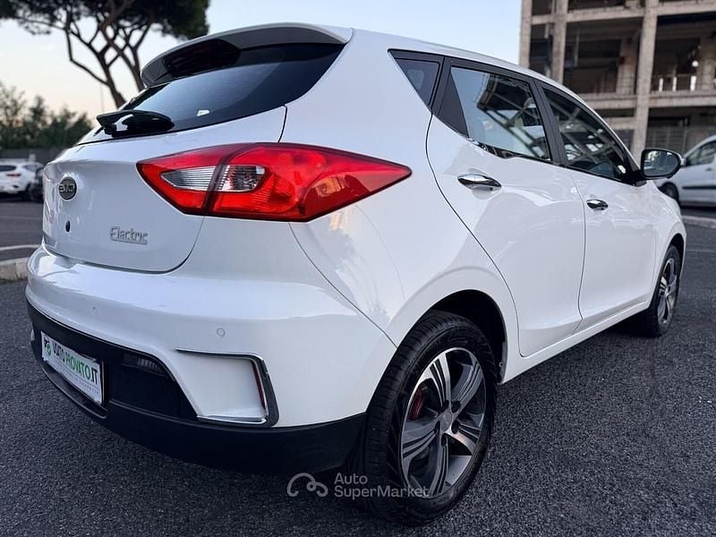 Usata EVO Electric 30 kW (41 CV) 2020 Bianco SUV