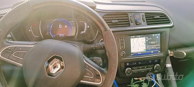 Usata Renault Kadjar 130 CV (95 kW) 2018 Blu SUV