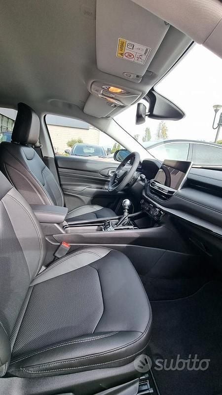 Usata Jeep Compass 131 CV (96 kW) 2023 Bianco SUV