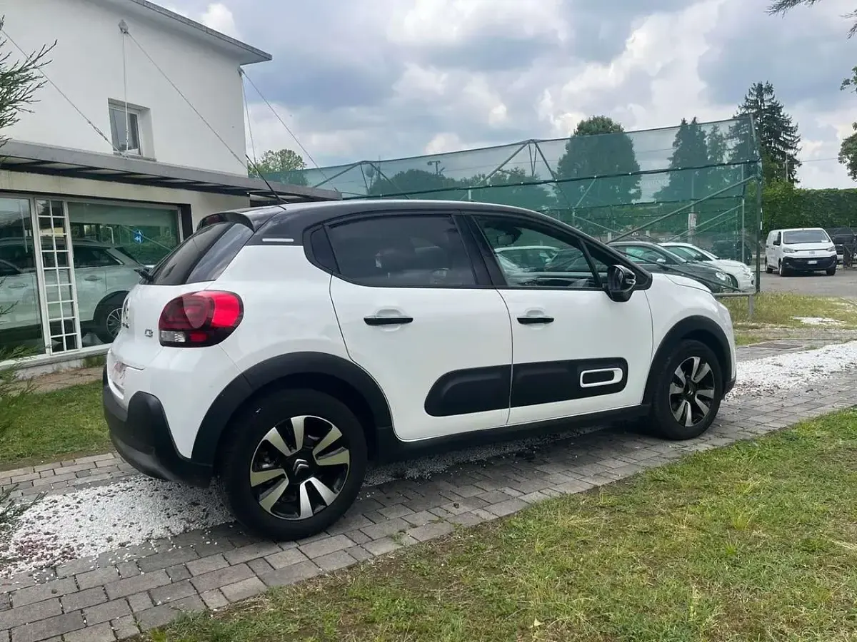 Begagnad Citroën C3 Aircross PureTech 110 HK (80 kW) 2023 Vit SUV