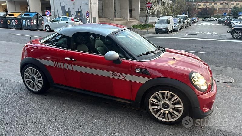 Usata Mini Cooper S Coupé 184 CV (135 kW) 2011 Rosso Coupé