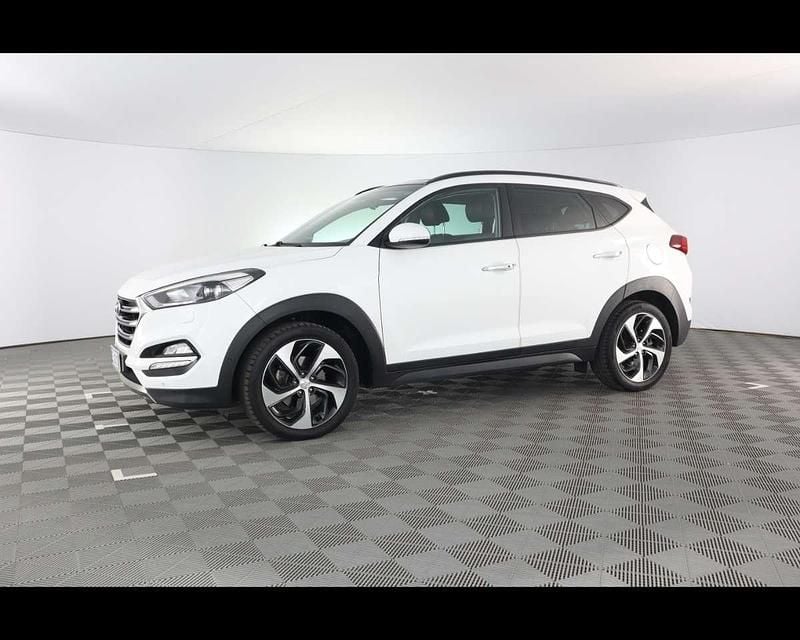 Bianco / pastello Usata 2016 Hyundai Tucson Xpossible SUV | 12.500 € (Ottimo prezzo) - Immagine 1/4