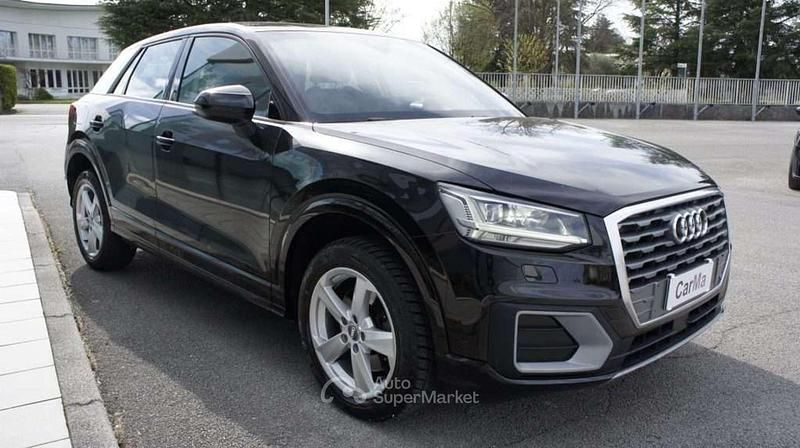 Usado Audi Q2 Ambiente 116 CV (85 kW) 2016 Negro SUV