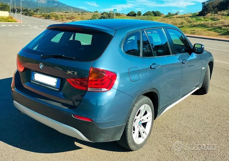 Usata BMW X1 143 CV (105 kW) 2010 Blu SUV