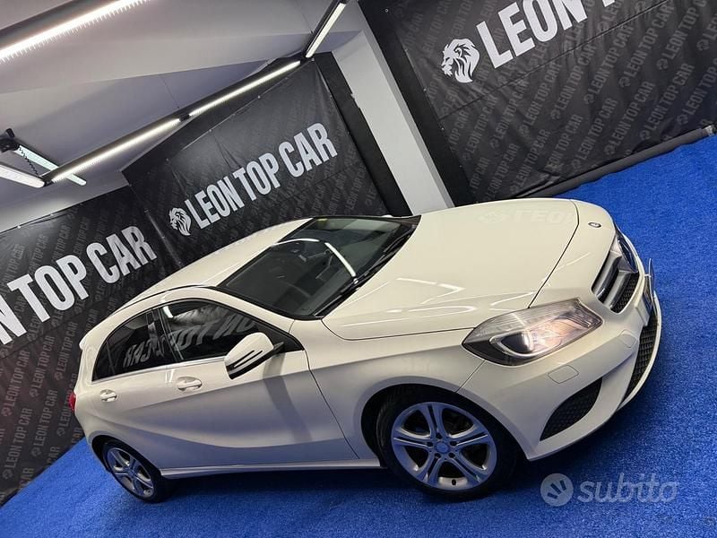 Usata Mercedes A180 Premium 109 CV (80 kW) 2015 Bianco Berlina