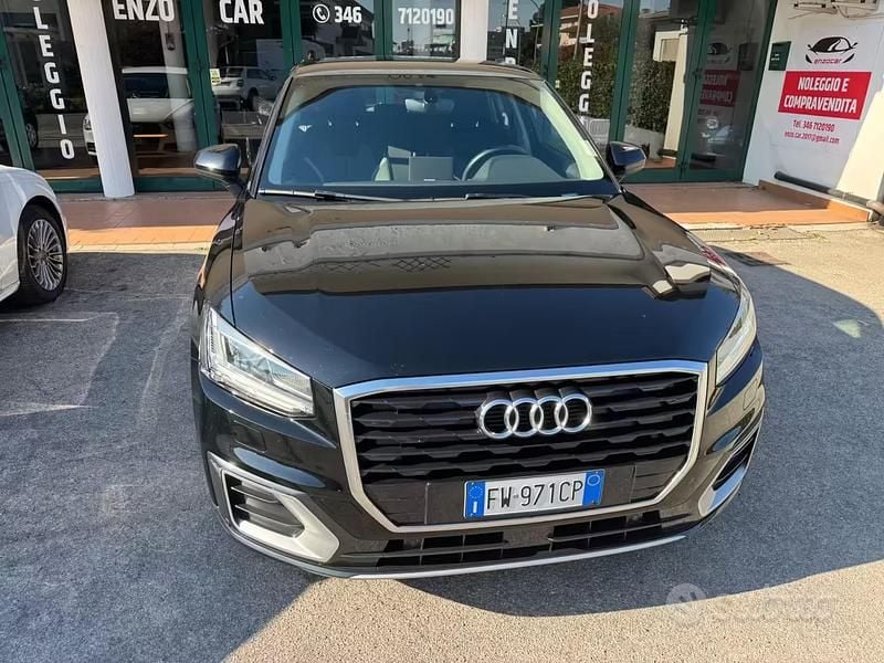 Usata Audi Q2 Black Edition 116 CV (85 kW) 2019 Grigio SUV