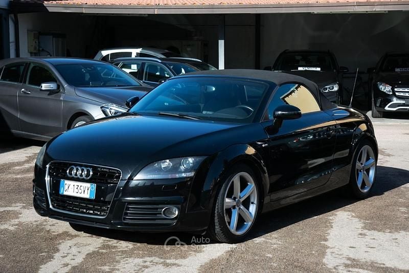 Usata Audi TT S-Line 160 CV (117 kW) 2011 Nero Cabrio