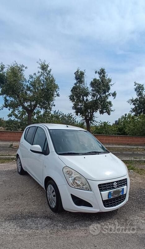 Usata 2014 Suzuki Splash Due volumi | 4800 € (Ottimo prezzo) - Immagine 1/4