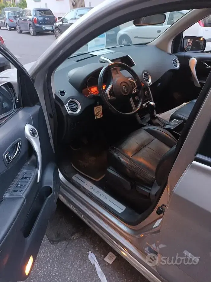 Usata Renault Koleos 175 CV (128 kW) 2009 SUV