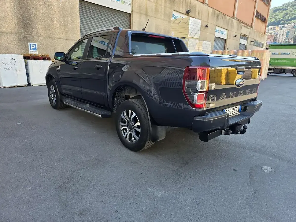 Usata Ford Ranger Wildtrack 200 CV (147 kW) 2019 Grigio Pick-up