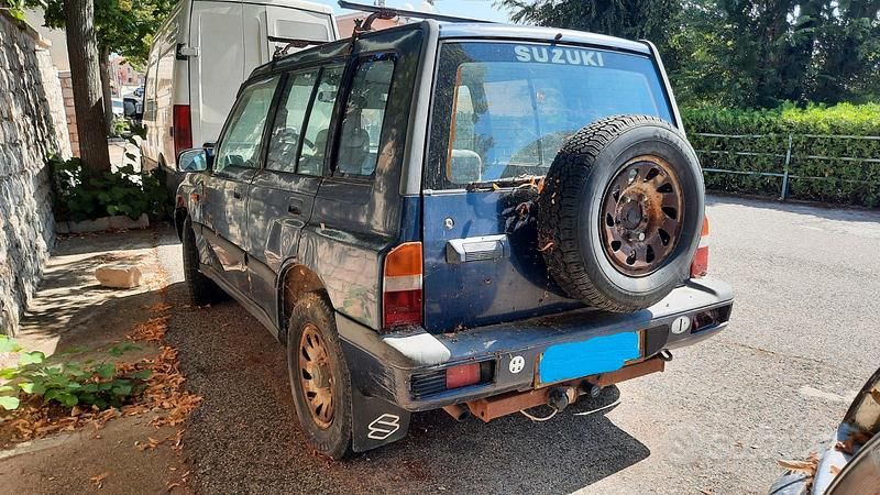 Usata Suzuki Vitara 96 CV (70 kW) 1995 Blu SUV