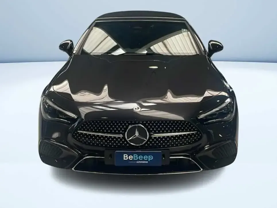 Usata Mercedes CLE220 Advanced 197 CV (144 kW) 2025 Grigio Cabrio