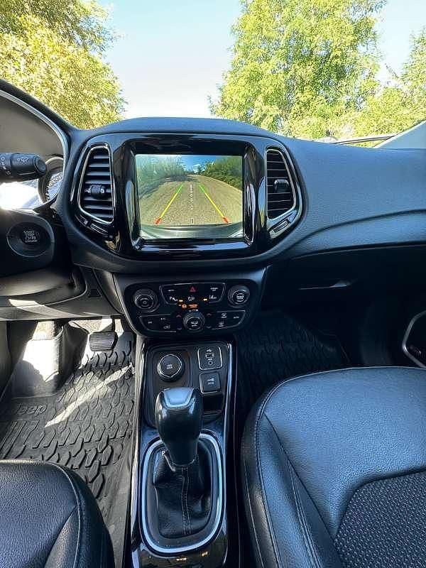 Usata Jeep Compass Limited 170 CV (125 kW) 2018 Grigio SUV