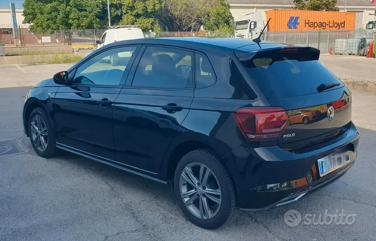 Usata VW Polo R-line 95 CV (69 kW) 2020 Nero Utilitaria