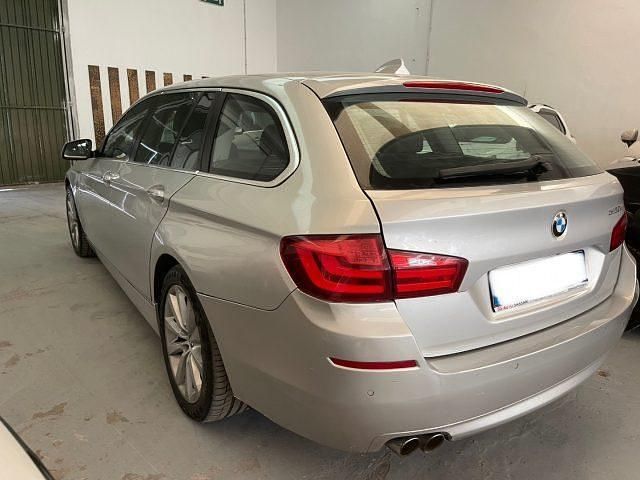 Usata BMW 520 184 CV (135 kW) 2012 Argento Station wagon