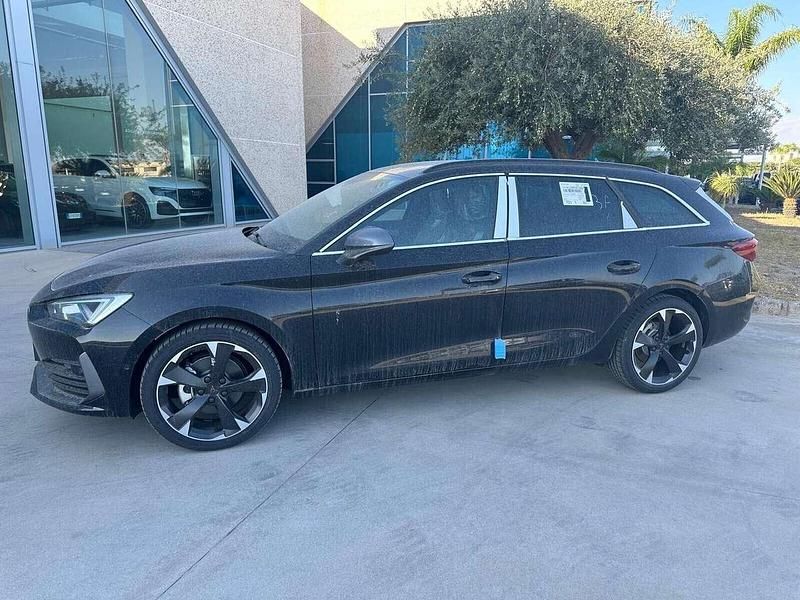 Usata Cupra Leon 150 CV (110 kW) 2024 Nero Station wagon