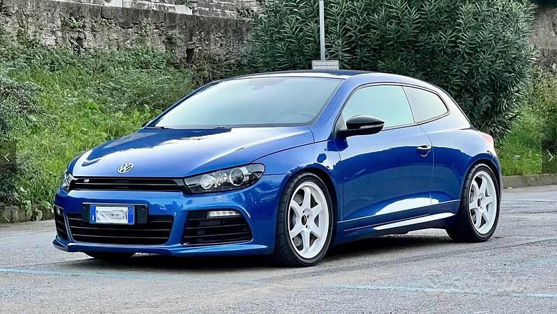 Usata VW Scirocco R 265 CV (194 kW) 2010 Blu Coupé