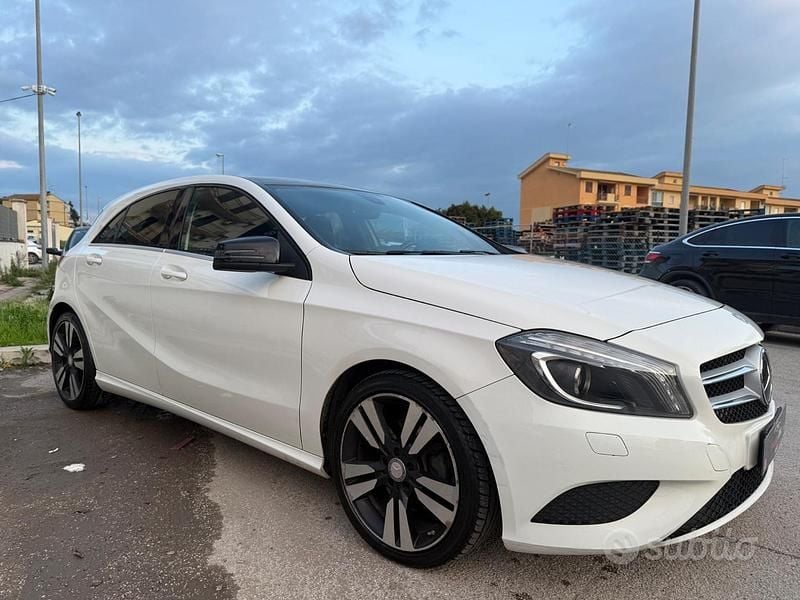 Usata Mercedes A200 136 CV (100 kW) 2015 Bianco Berlina